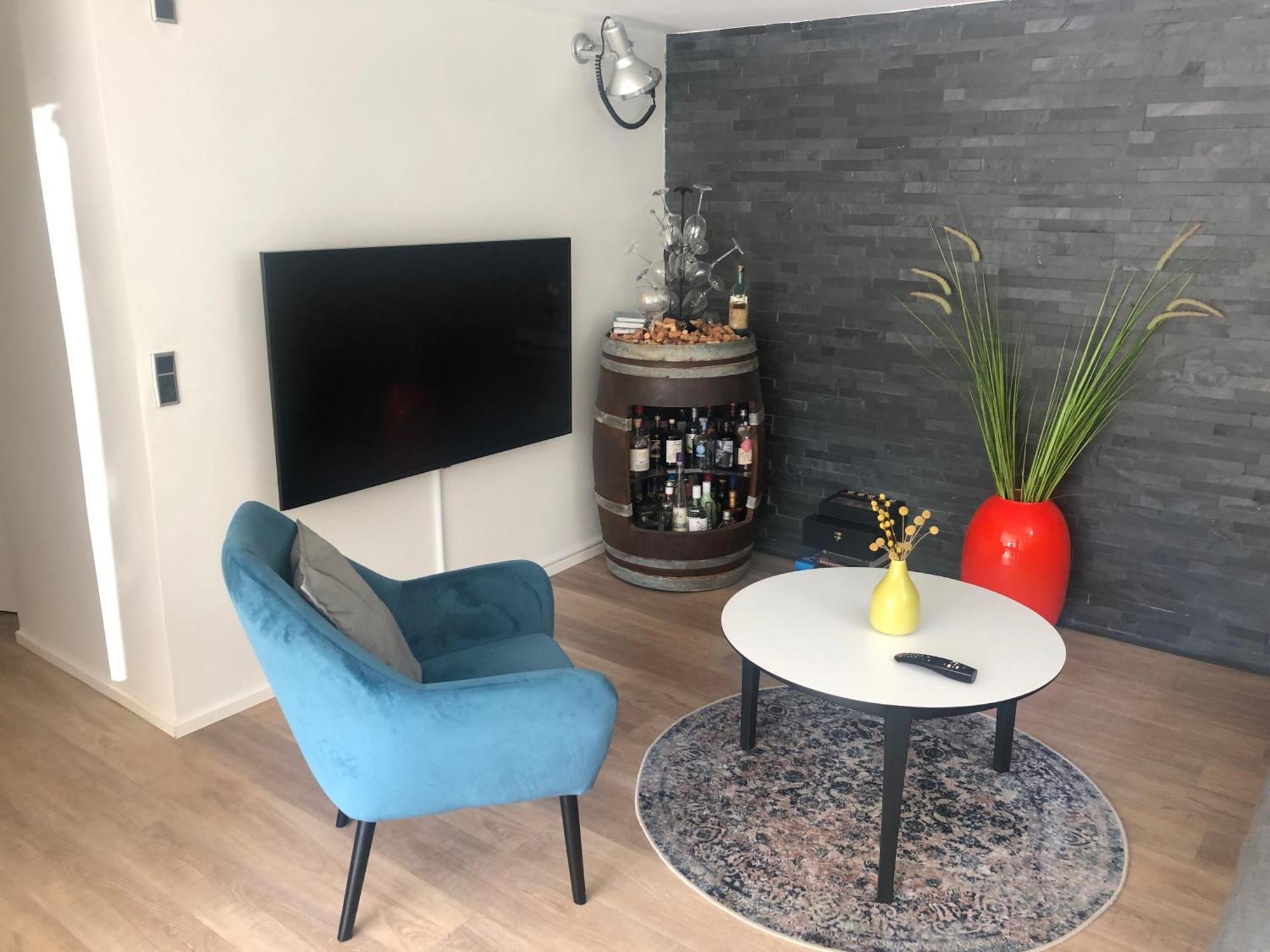 Nyistandsat Hojloftet Kaelderlejlighed Pa 70 M2 I Viborg Centrum, Med Plads Til 4 Personer Exterior foto